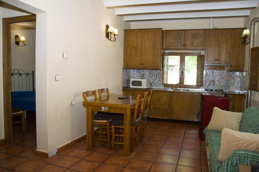 Camping Las Nogueras De Nerpio Exterior photo